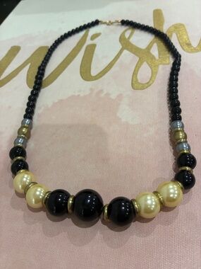 Black and Cream Beaded Women's Necklace